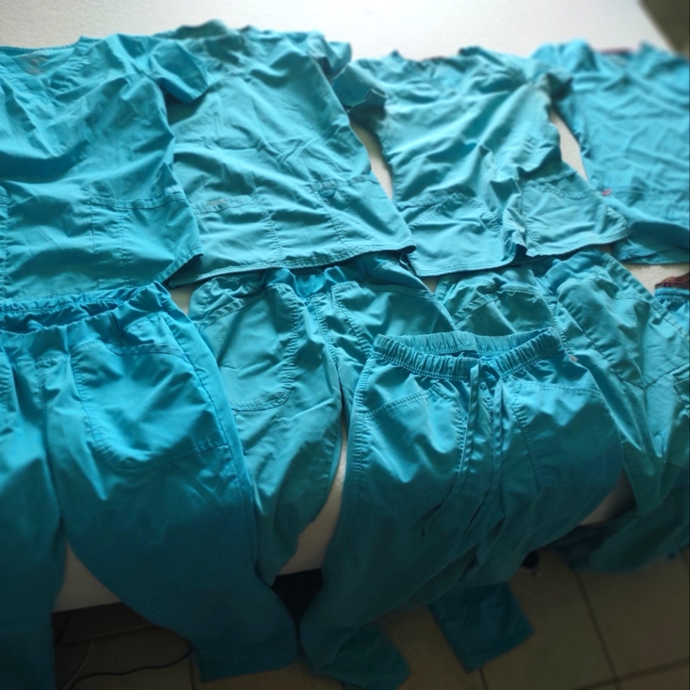 Scrub Bundle